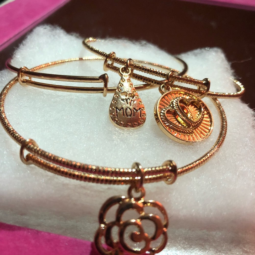 Bracelets✨ - Picture 5 of 5
